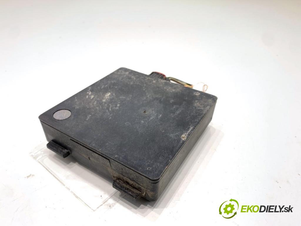 JAGUAR XF I sedan 2014 177 kW 2.0 1999 modul MRTVÍ klapka 9X23-14D453-AH