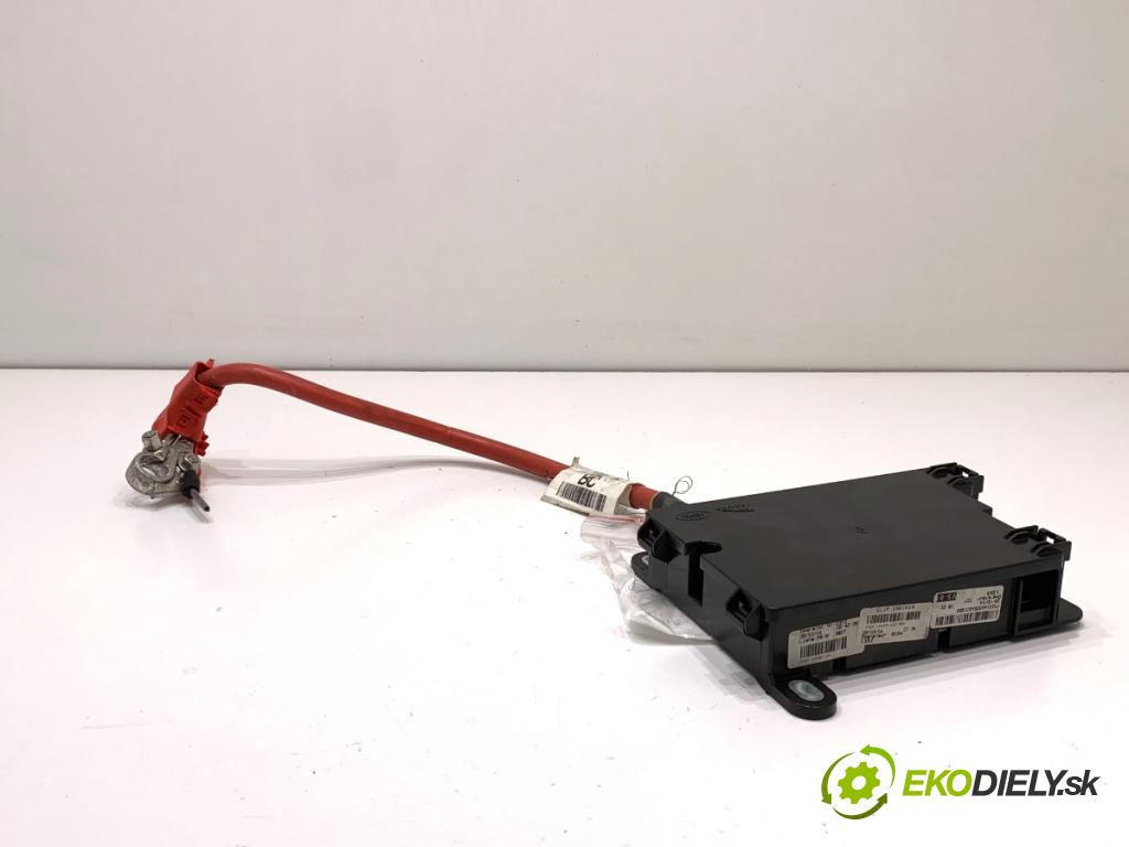 JAGUAR XF I sedan 2014 177 kW 2.0 1999 skříňka poistková CX23-14300-BC (Pojistková skříňka)