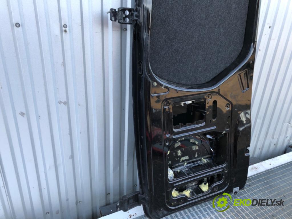 MERCEDES-BENZ SPRINTER 3,5-t Tourer Bus Autobus 2022 125 kW 317 CDI (907.731, 907.733, 907.735) 1950 dveře pravý zadní část