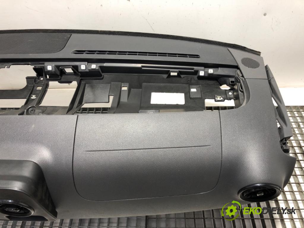 MERCEDES-BENZ SPRINTER 3,5-t Tourer Bus Autobus 2022 125 kW 317 CDI (907.731, 907.733, 907.735) 1950 palubní doska A9106800600 (Palubní deska)