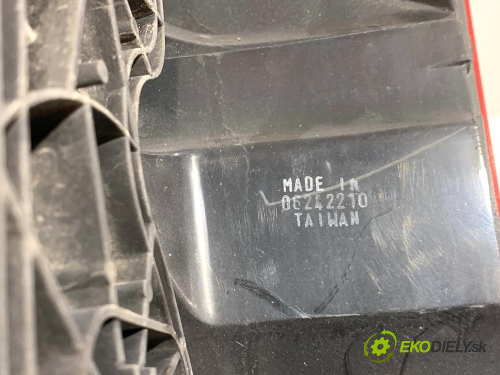 MERCEDES-BENZ SPRINTER 3,5-t Tourer Bus Autobus 2022 125 kW 317 CDI (907.731, 907.733, 907.735) 1950 světlo pravý zadní část