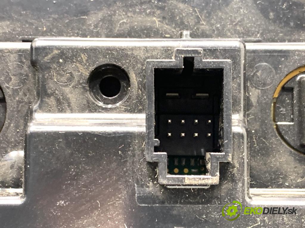 MERCEDES-BENZ SPRINTER 3,5-t Tourer Bus Autobus 2022 125 kW 317 CDI (907.731, 907.733, 907.735) 1950 světlo stropní A9109002401