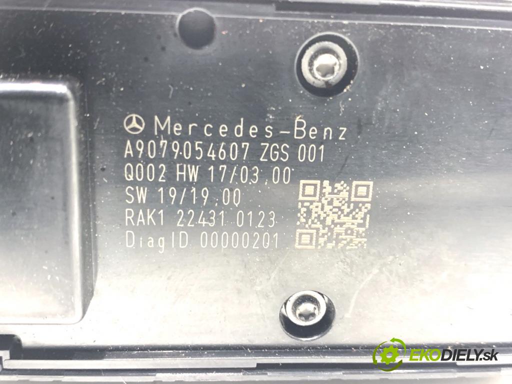 MERCEDES-BENZ SPRINTER 3,5-t Tourer Bus Autobus 2022 125 kW 317 CDI (907.731, 907.733, 907.735) 1950 Prepínač okien A9079054607 (Prepínacie páčky pod volantom)