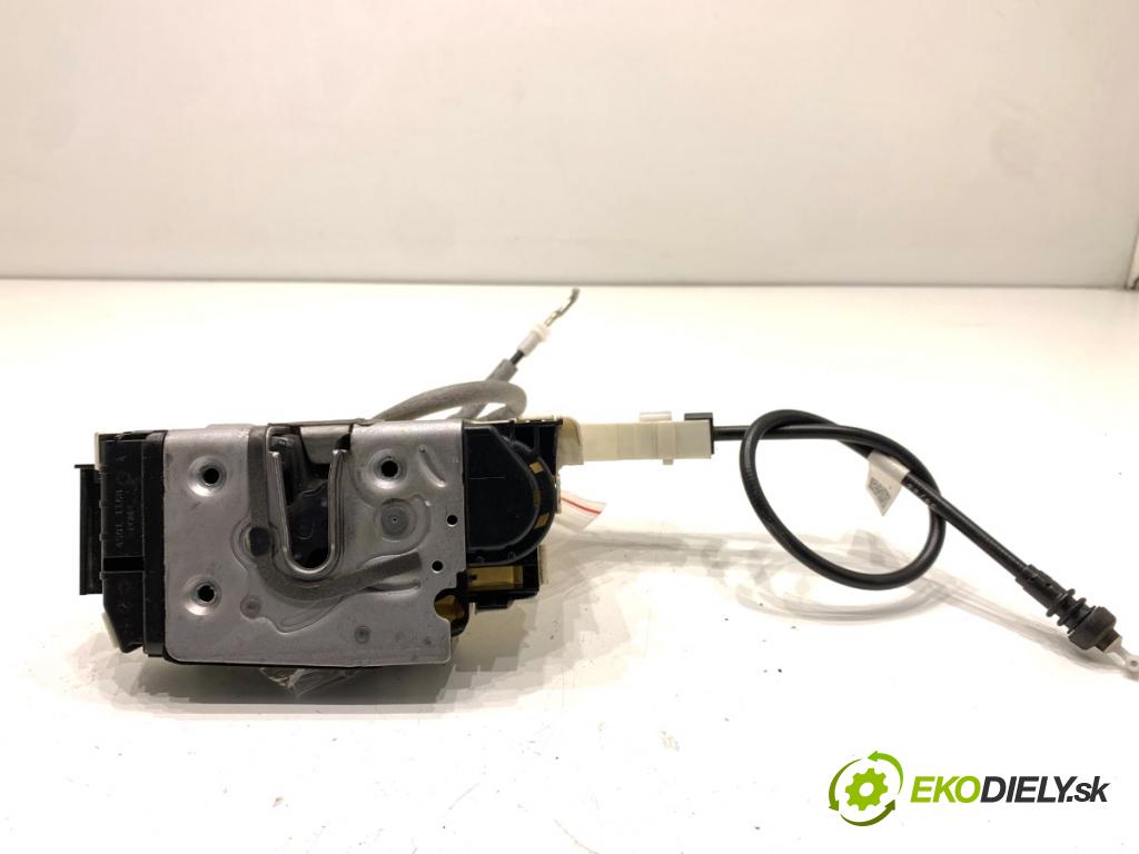 MERCEDES-BENZ SPRINTER 3,5-t Tourer Bus Autobus 2022 125 kW 317 CDI (907.731, 907.733, 907.735) 1950 zámok Dvere ľavy predný A9077200000