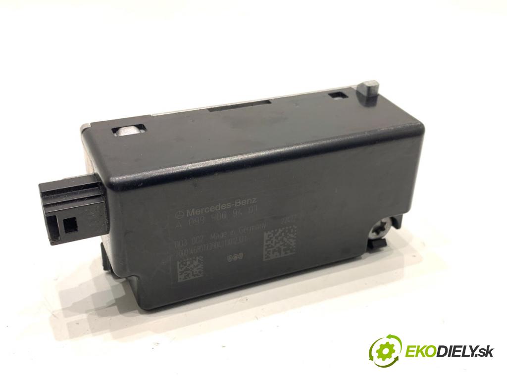 MERCEDES-BENZ SPRINTER 3,5-t Tourer Bus Autobus 2022 125 kW 317 CDI (907.731, 907.733, 907.735) 1950 blokáda volantu A0999009401 (Řízení ostatní)