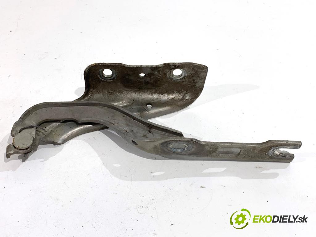 SKODA FABIA III Kombi 2016 55 kW 1.0 999 závěs kapoty pravý přední část 6V0823302