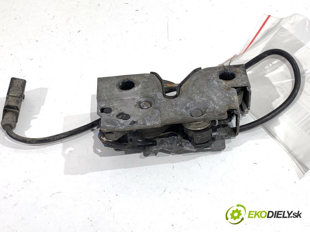 SKODA FABIA III Kombi 2016 55 kW 1.0 999 zámok kapoty přední část 6V0823509D