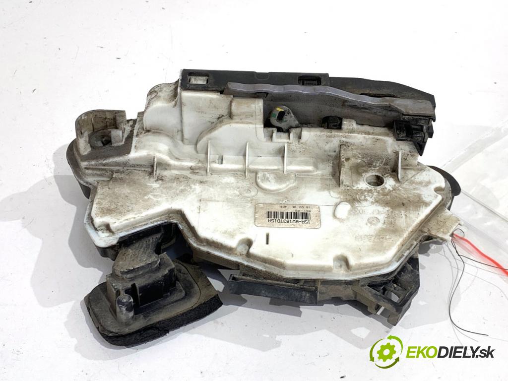 SKODA FABIA III Kombi 2016 55 kW 1.0 999 zámok dveře levý přední část 6V1837015A