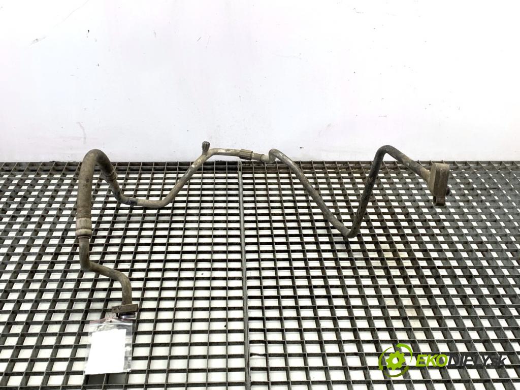 SKODA FABIA III Kombi 2016 55 kW 1.0 999 rúrka klimatizace 6C0820743AD (Trubka klimatizace)