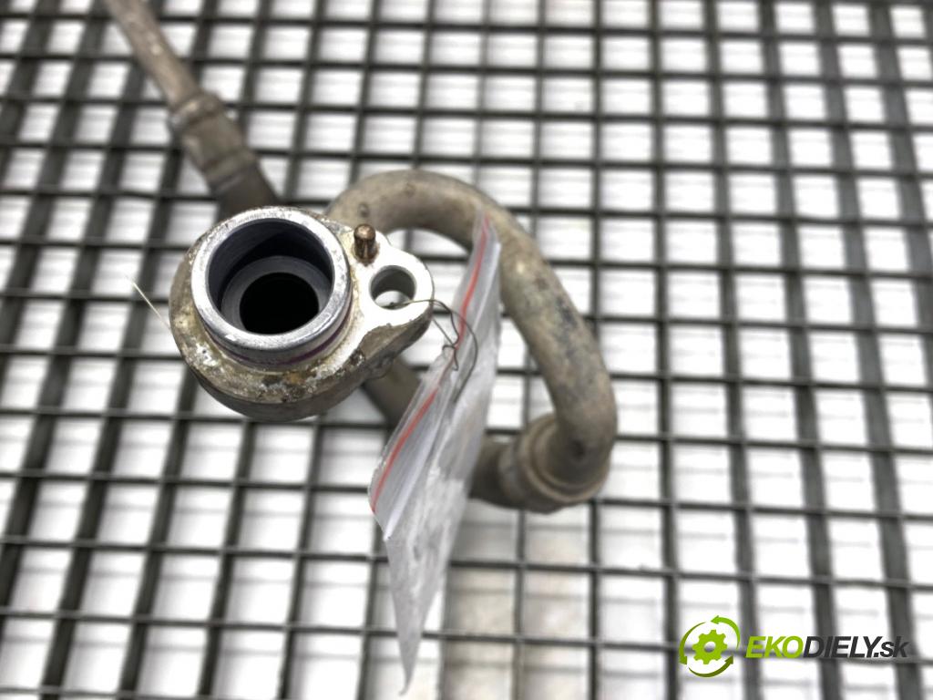 SKODA FABIA III Kombi 2016 55 kW 1.0 999 rúrka klimatizace 6C0820743AD (Trubka klimatizace)