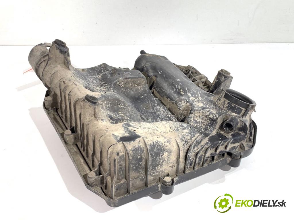 SKODA FABIA III Kombi 2016 55 kW 1.0 999 Obal filtra vzduchu 04C129611J (Obal vzduchového filtra)