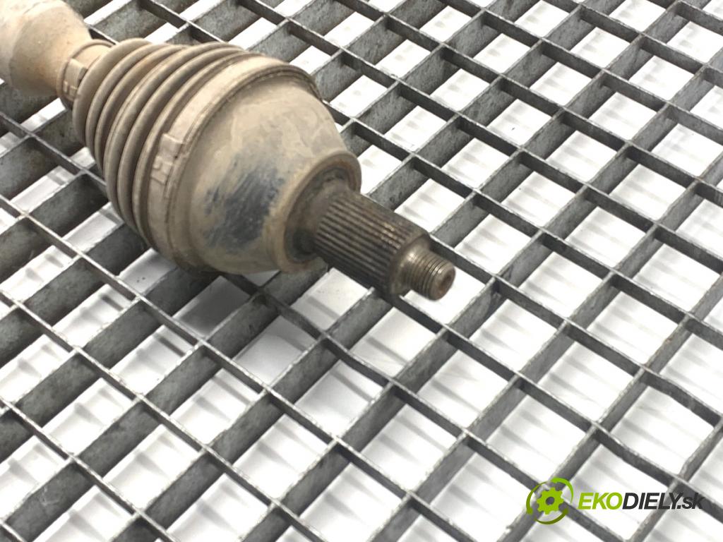 SKODA FABIA III Kombi 2016 55 kW 1.0 999 poloos pravý přední část