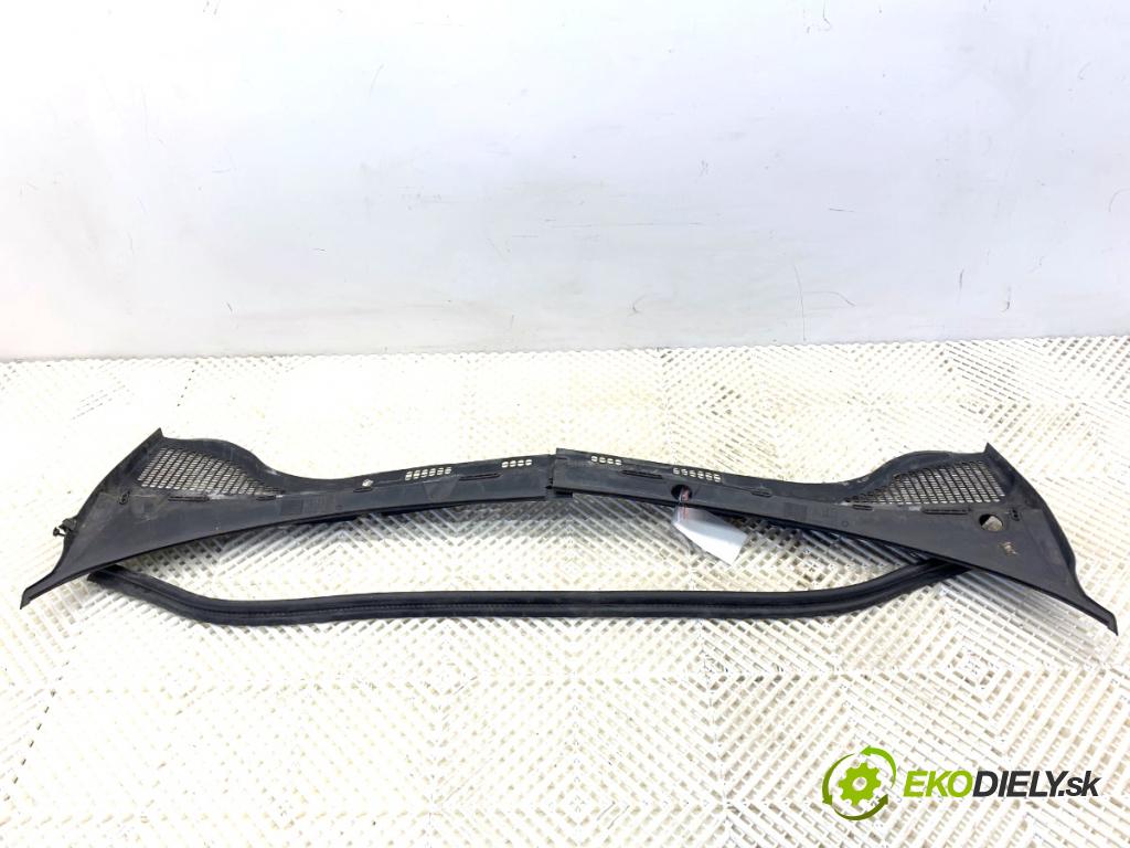 SKODA FABIA III Kombi 2016 55 kW 1.0 999 Torpédo, plast pod čelné okno 6V1819415 (Torpédo (plast pod čelným sklom))