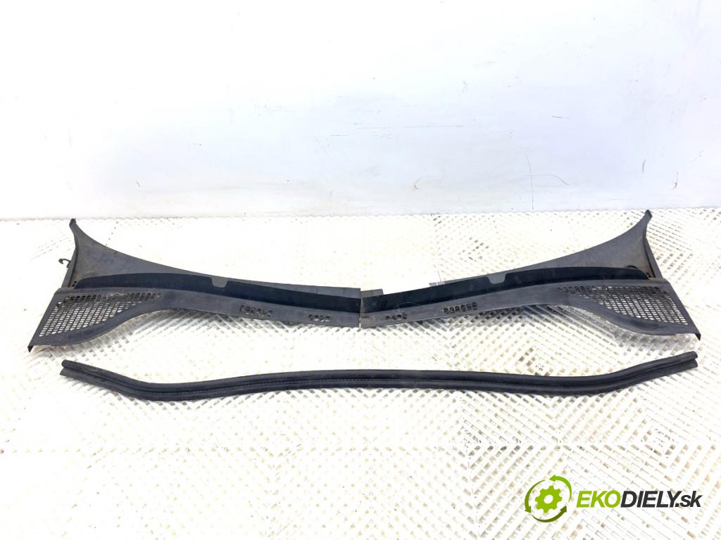 SKODA FABIA III Kombi 2016 55 kW 1.0 999 Torpédo, plast pod čelné okno 6V1819415 (Torpédo (plast pod čelným sklom))