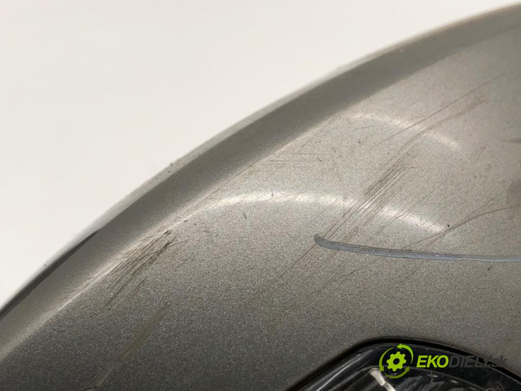 SKODA FABIA III Kombi 2016 55 kW 1.0 999 zpětné zrcátko pravý