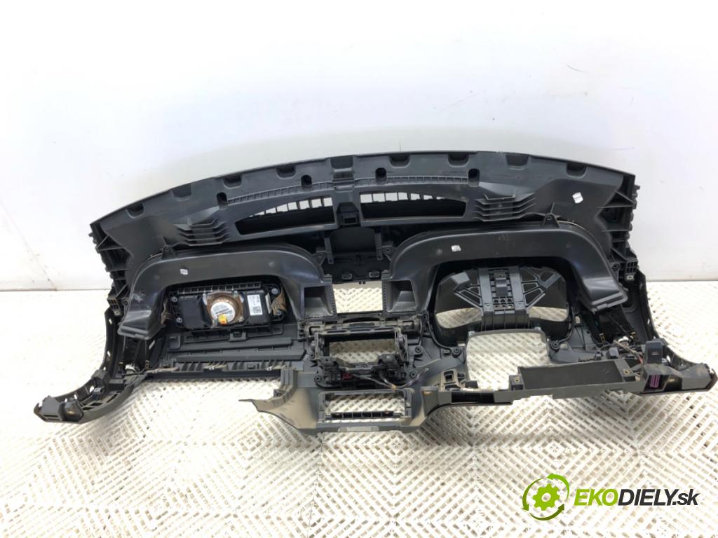 SKODA FABIA III Kombi 2016 55 kW 1.0 999 Palubná doska VANKÚŠ: spolujazdca 6V0880204