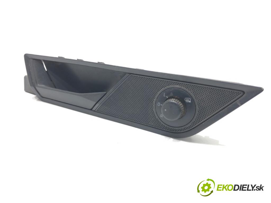 SKODA FABIA III Kombi 2016 55 kW 1.0 999 klika vnitřní levý přední část 