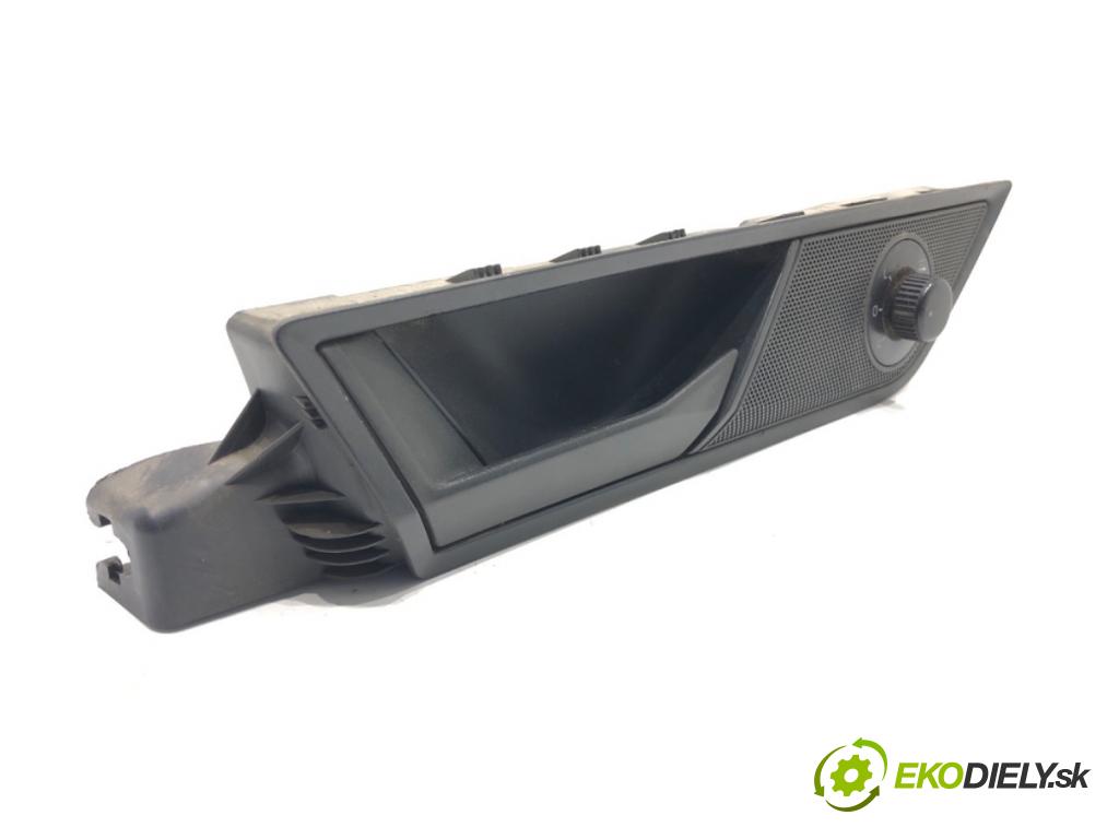 SKODA FABIA III Kombi 2016 55 kW 1.0 999 klika vnitřní levý přední část