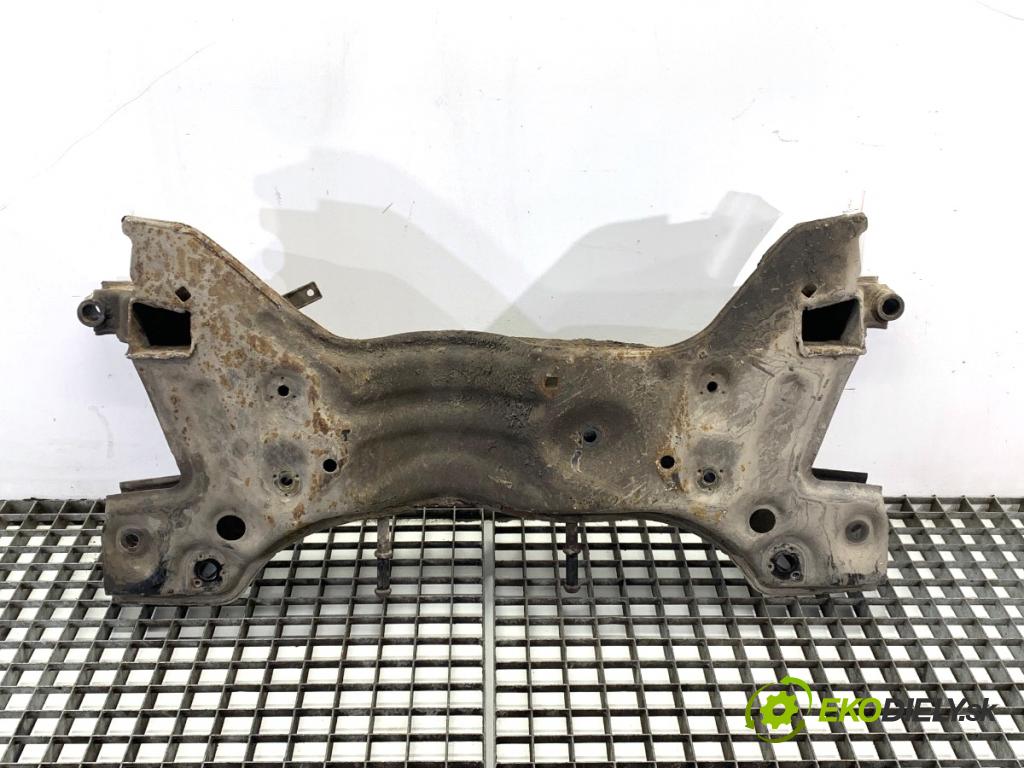 SKODA FABIA III Kombi 2016 55 kW 1.0 999 výztuha pod motor  (Přední výztuha)