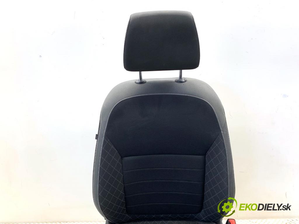 SKODA FABIA III liftback 2019 55 kW 1.0 999 sedadlo pravý přední část