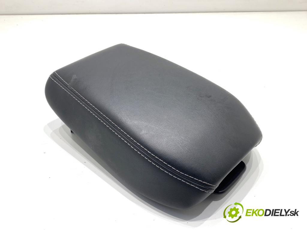 NISSAN QASHQAI J12 SUV 2024 103 kW 1.3 DIG-T 1332 loketní opěrka 969206UM0A (Loketní opěrka)