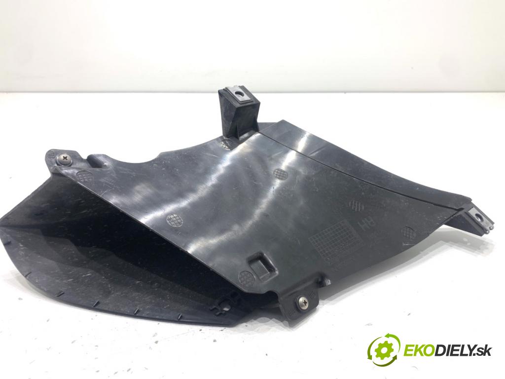 NISSAN QASHQAI J12 SUV 2024 103 kW 1.3 DIG-T 1332 Volant vzduchu pravá 62252HN10A