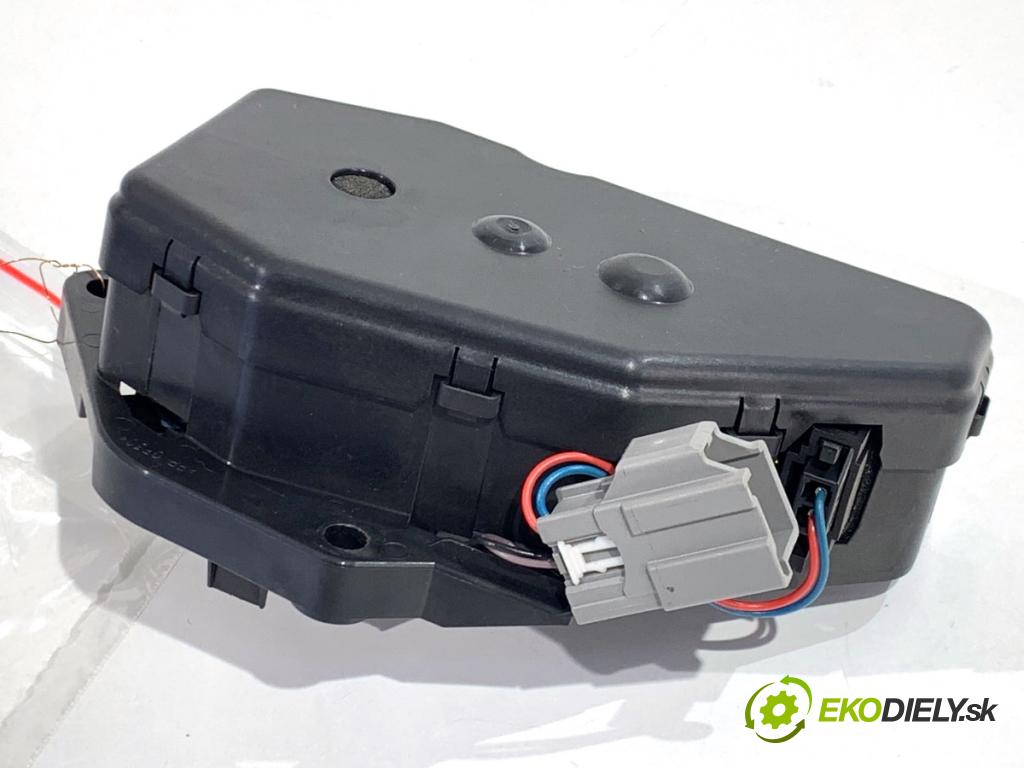 JAGUAR XF I sedan 2014 177 kW 2.0 1999 VLAK: dveří zadní část AF63-14B529-AE