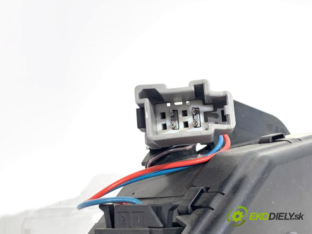 JAGUAR XF I sedan 2014 177 kW 2.0 1999 VLAK: dveří zadní část AF63-14B529-AE