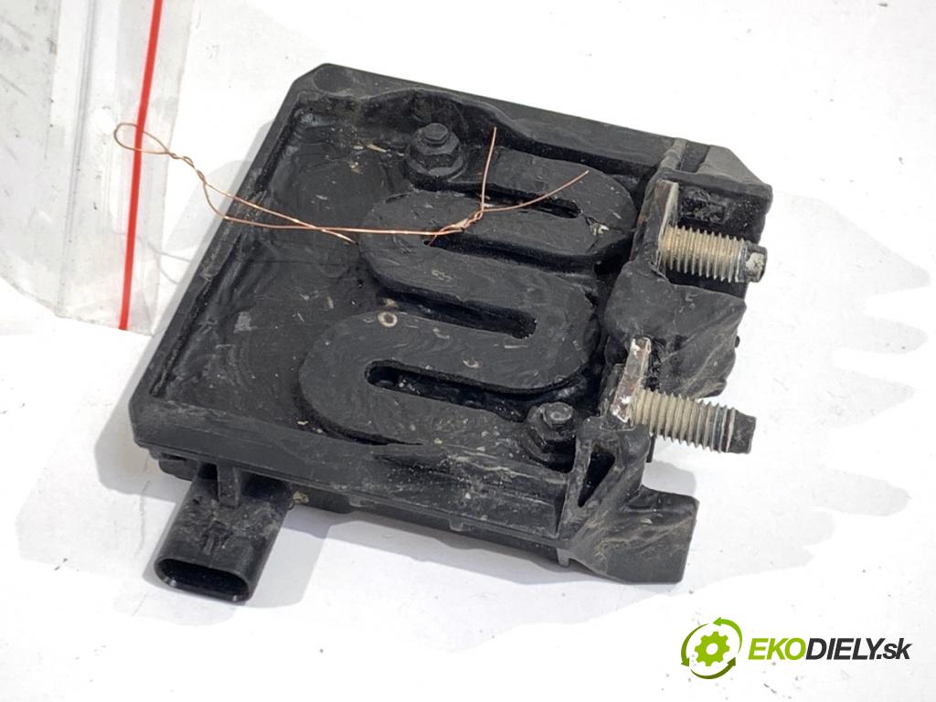 MERCEDES-BENZ SPRINTER 3,5-t Tourer Bus Autobus 2022 125 kW 317 CDI (907.731, 907.733, 907.735) 1950 Odpor, rezistor Doraz PRĄDU A9079060100