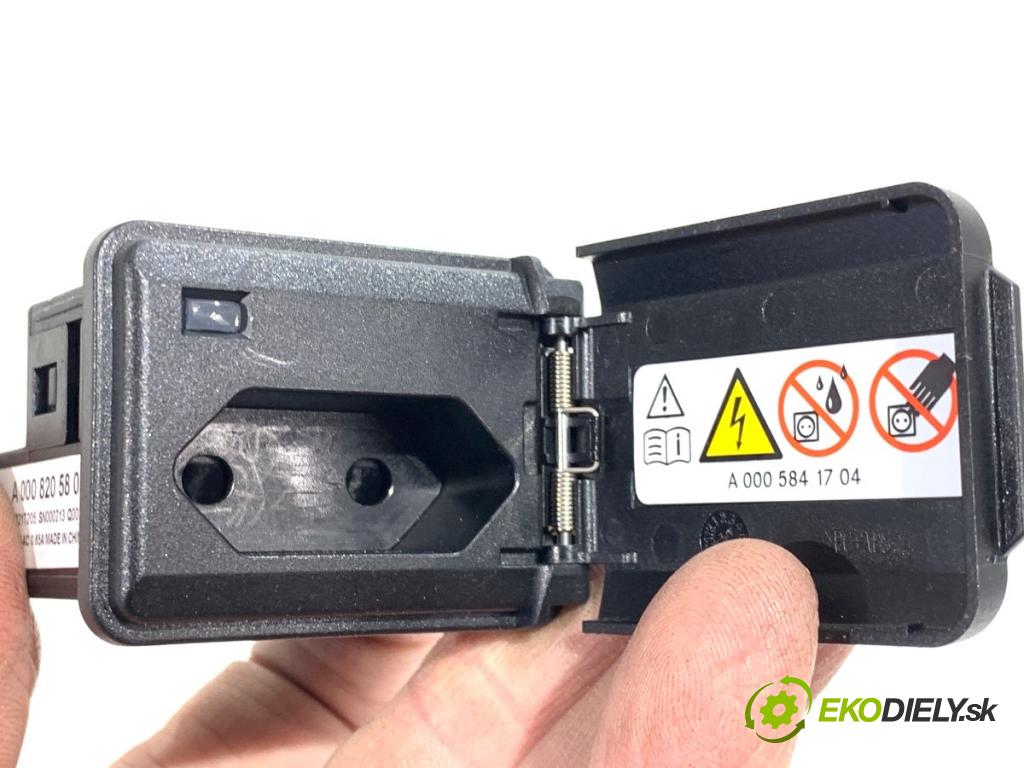 MERCEDES-BENZ SPRINTER 3,5-t Tourer Bus Autobus 2022 125 kW 317 CDI (907.731, 907.733, 907.735) 1950 HNÍZDO: 230V A0008205805