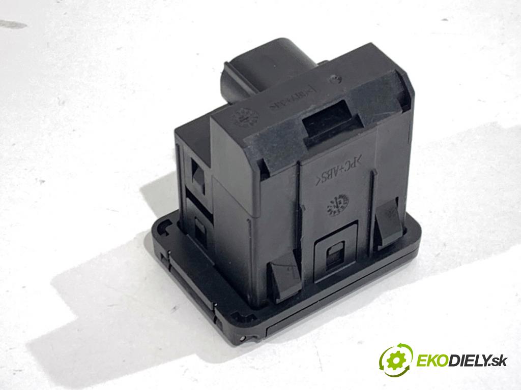 MERCEDES-BENZ SPRINTER 3,5-t Tourer Bus Autobus 2022 125 kW 317 CDI (907.731, 907.733, 907.735) 1950 HNÍZDO: 230V A0008205805