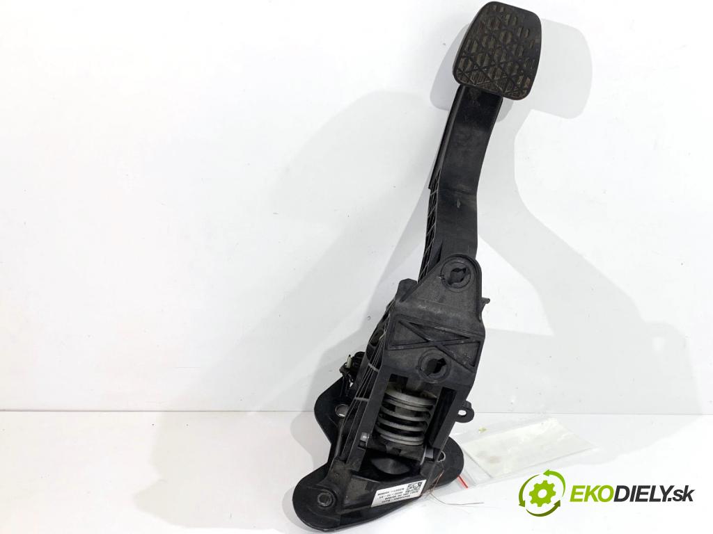 MERCEDES-BENZ SPRINTER 3,5-t Tourer Bus Autobus 2022 125 kW 317 CDI (907.731, 907.733, 907.735) 1950 pedal spojky A9072900000