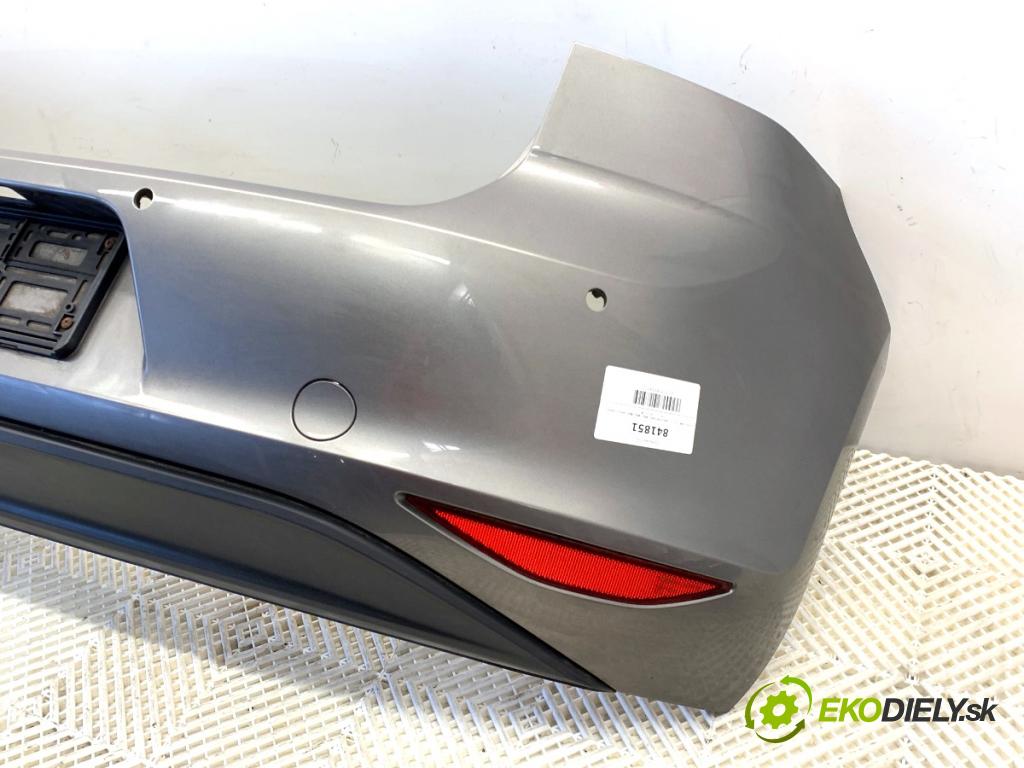 VW GOLF VII liftback 2016 92 kW 1.4 TSI 1395 nárazník zadní část LA7N (Klika dveří ostatní)