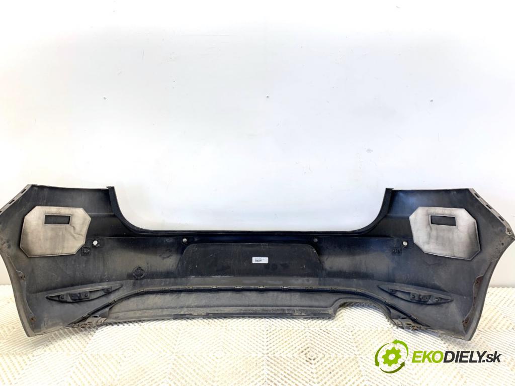 VW GOLF VII liftback 2016 92 kW 1.4 TSI 1395 nárazník zadní část LA7N (Klika dveří ostatní)