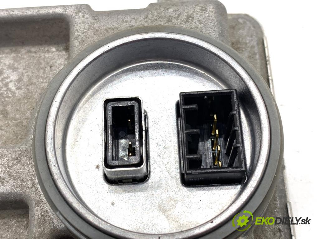 VW GOLF VII liftback 2016 92 kW 1.4 TSI 1395 Menič XENON 8K0941597E (Riadiaca jednotka xenónu)