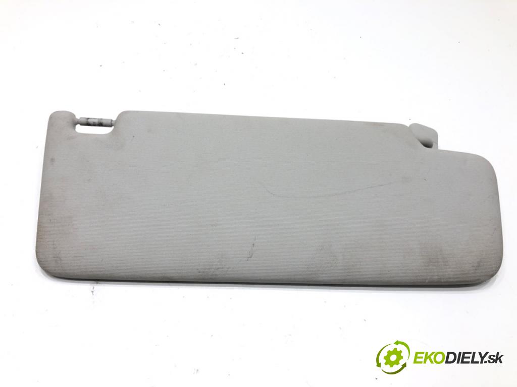 VW GOLF VII liftback 2016 92 kW 1.4 TSI 1395 clona sluneční levý