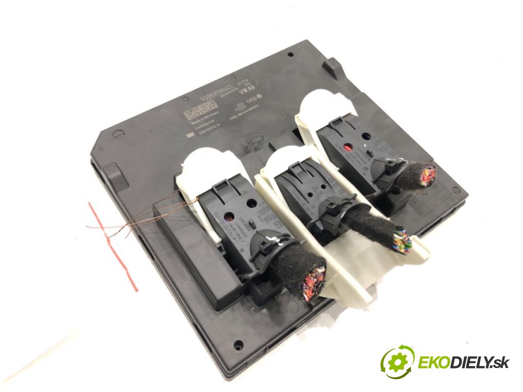 VW GOLF VII liftback 2016 92 kW 1.4 TSI 1395 Modul BCM 5Q0937084CL (Riadiaca jednotka ostatné)