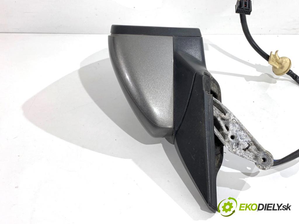 VW GOLF VII liftback 2016 92 kW 1.4 TSI 1395 zpětné zrcátko pravý LA7N