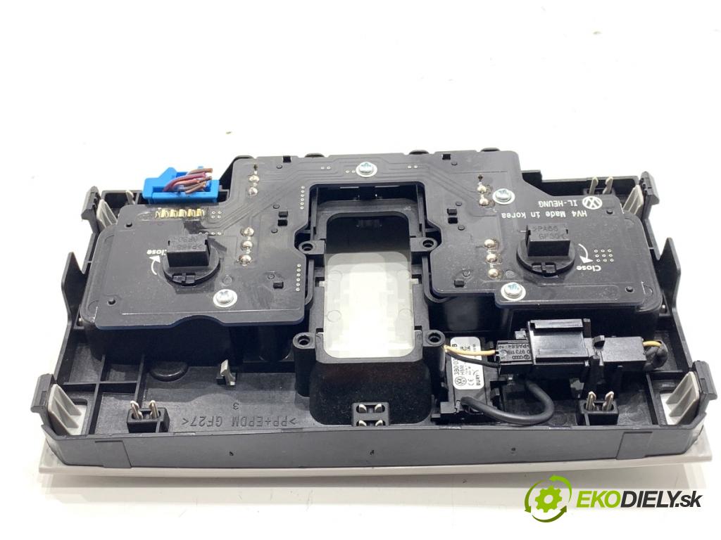 VW GOLF VII liftback 2016 92 kW 1.4 TSI 1395 světlo stropní 3B0035711B