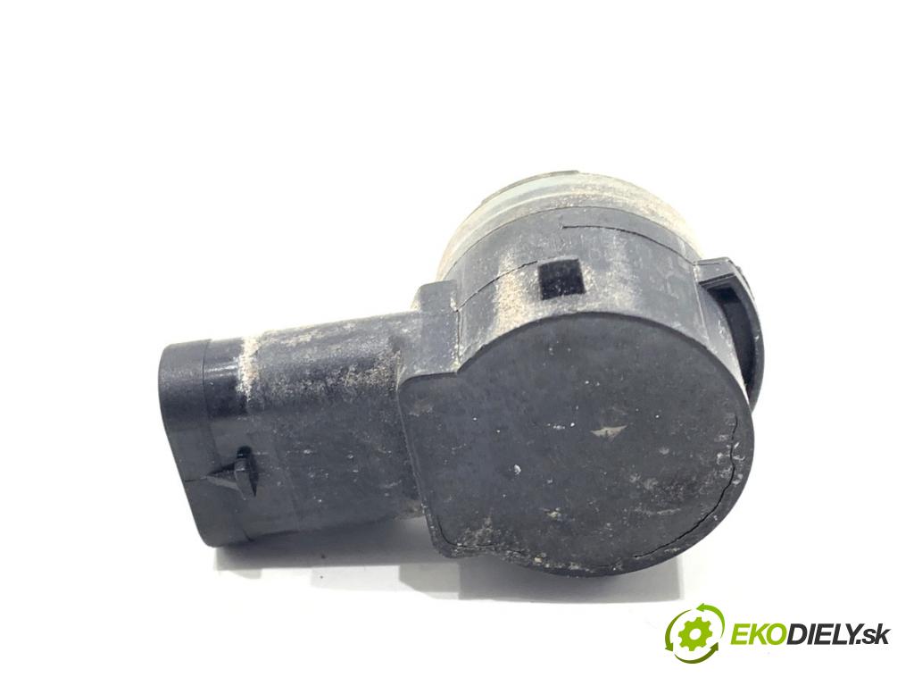 VW GOLF VII liftback 2016 92 kW 1.4 TSI 1395 snímač PDC 5Q0919275B