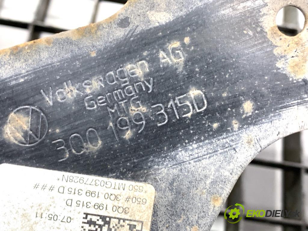 VW GOLF VII liftback 2016 92 kW 1.4 TSI 1395 výztuha pod motor 3Q0199315D (Přední výztuha)