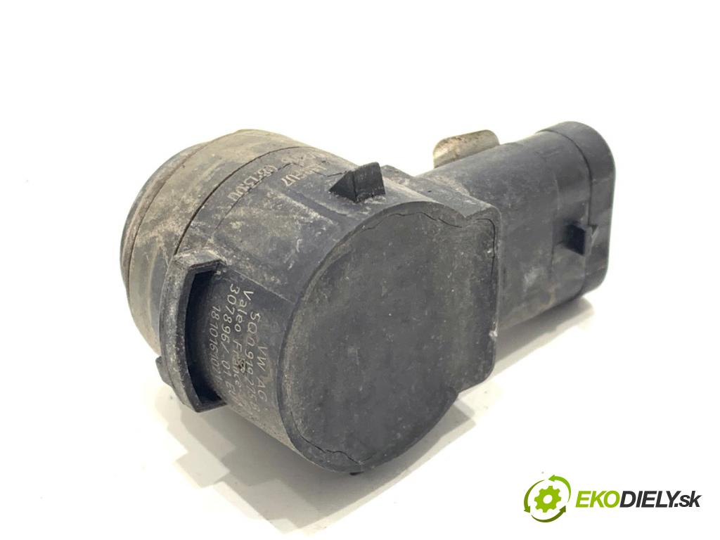 VW GOLF VII liftback 2016 92 kW 1.4 TSI 1395 snímač PDC 5Q0919275B