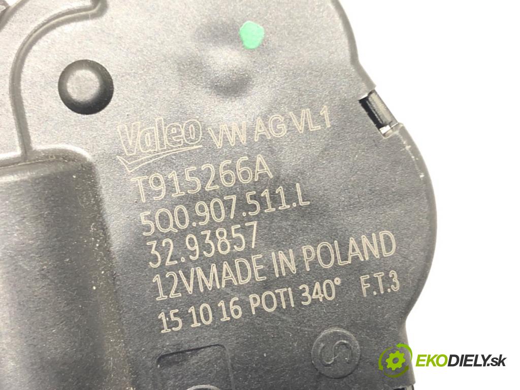 VW GOLF VII liftback 2016 92 kW 1.4 TSI 1395 motor topení 5Q0907511L