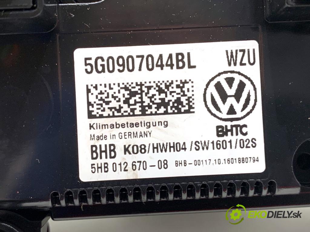 VW GOLF VII liftback 2016 92 kW 1.4 TSI 1395 Panel ovládaní topení 5G0907044BL (Páčky pod volantem)