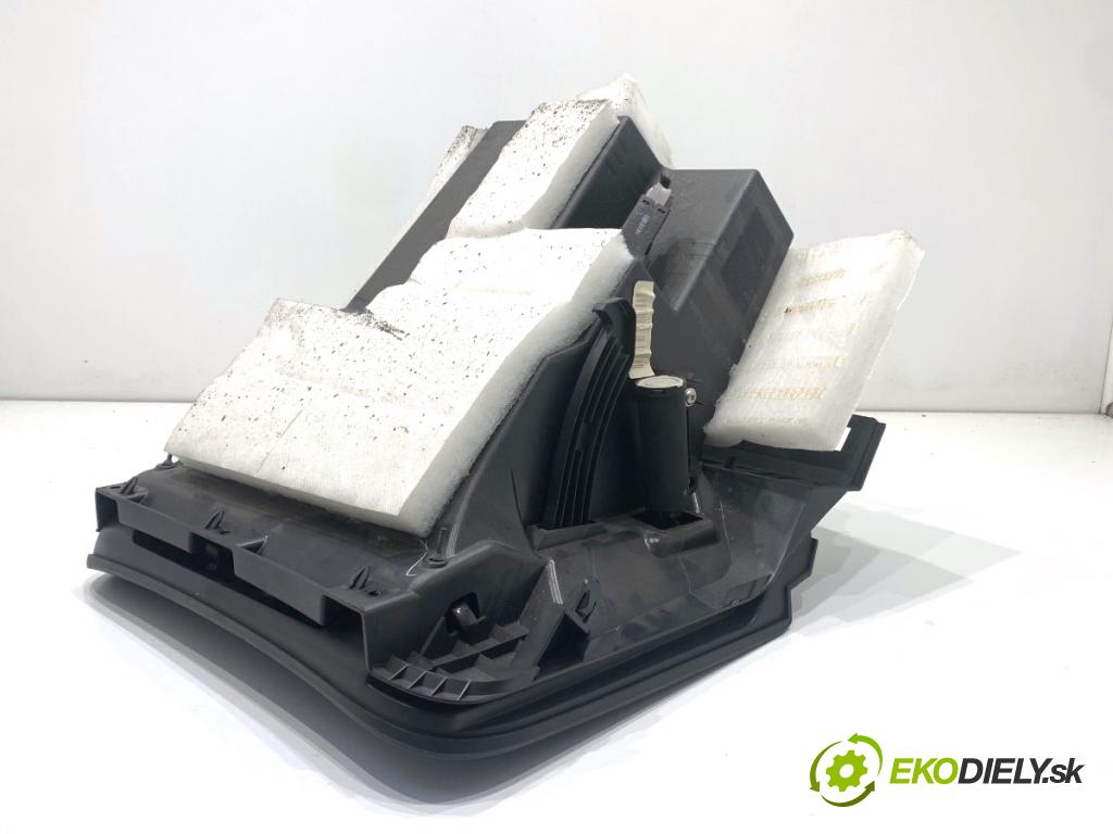 NISSAN JUKE F15 SUV 2017 86 kW 1.6 1598 přihrádka kastlík spolujezdce  (Přihrádka (kastlík))