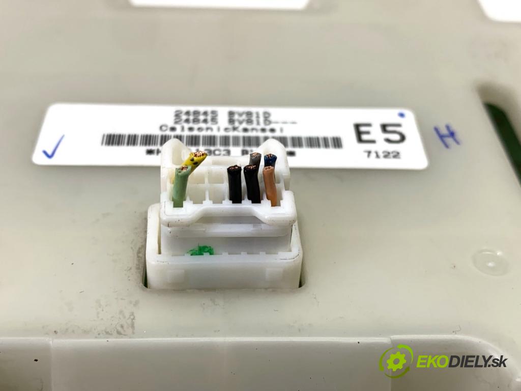 NISSAN JUKE F15 SUV 2017 86 kW 1.6 1598 Panel ovládania kúrenia 24845BV81D (Prepínacie páčky pod volantom)