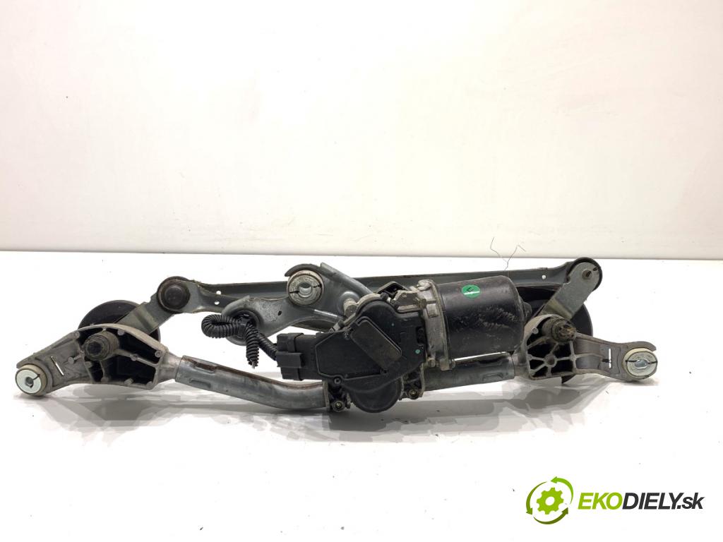 NISSAN JUKE F15 SUV 2017 86 kW 1.6 1598 mechanismus stěračů přední část 288001KA0C (Motorek stěračů přední)