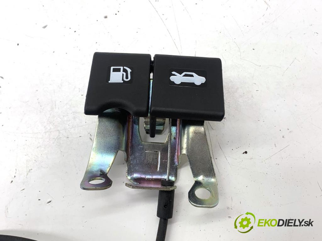 NISSAN JUKE F15 SUV 2017 86 kW 1.6 1598 lanko kapoty