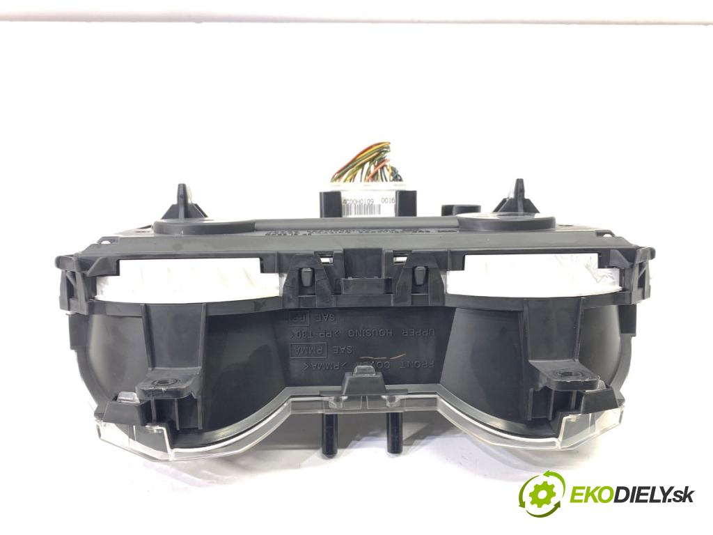 NISSAN JUKE F15 SUV 2017 86 kW 1.6 1598 Prístrojovka  (Prístrojová doska)