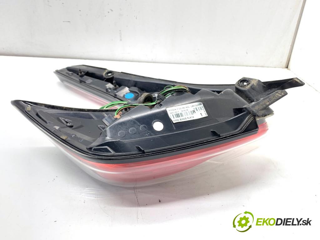 NISSAN JUKE F15 SUV 2017 86 kW 1.6 1598 světlo pravý zadní část 26550BV80B